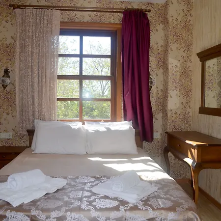 Doruk Ayvalik